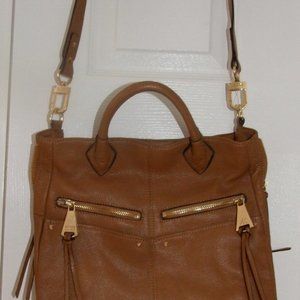 BRAND NEW QUALITY LEATHER PURSE  AMIMEE KESTENBERG DESIGNER